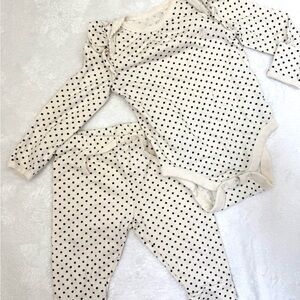 Baby GAP 3-6m Cream Polka Dot Baby Two-Piece Set